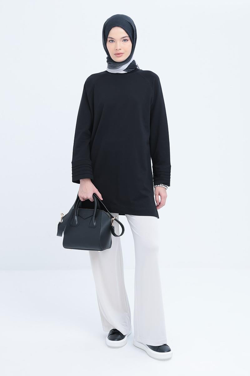 Tunic with Ribbed Cuff and Slit Detail