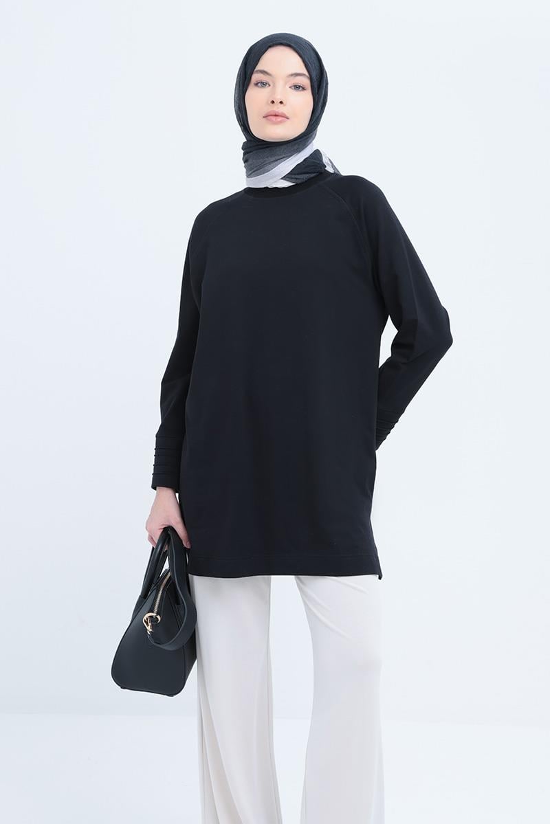 Tunic with Ribbed Cuff and Slit Detail